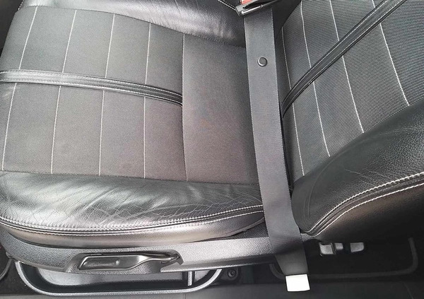 Ford Kuga cena 44000 przebieg: 170000, rok produkcji 2012 z Drezdenko małe 497